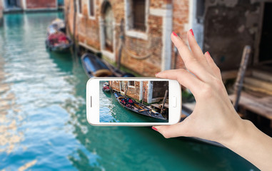 珀莱雅舒缓喷雾正确使用顺序